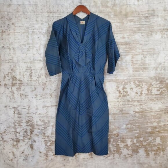 Vintage 1960s Dress Chevron Stripes Wiggle Academia Green Purple Unique 60s S - Picture 4 of 12